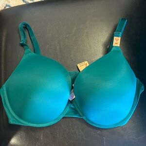 Victoria's Secret Vibrant Teal Bra